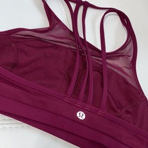 Lululemon high neck sports bra